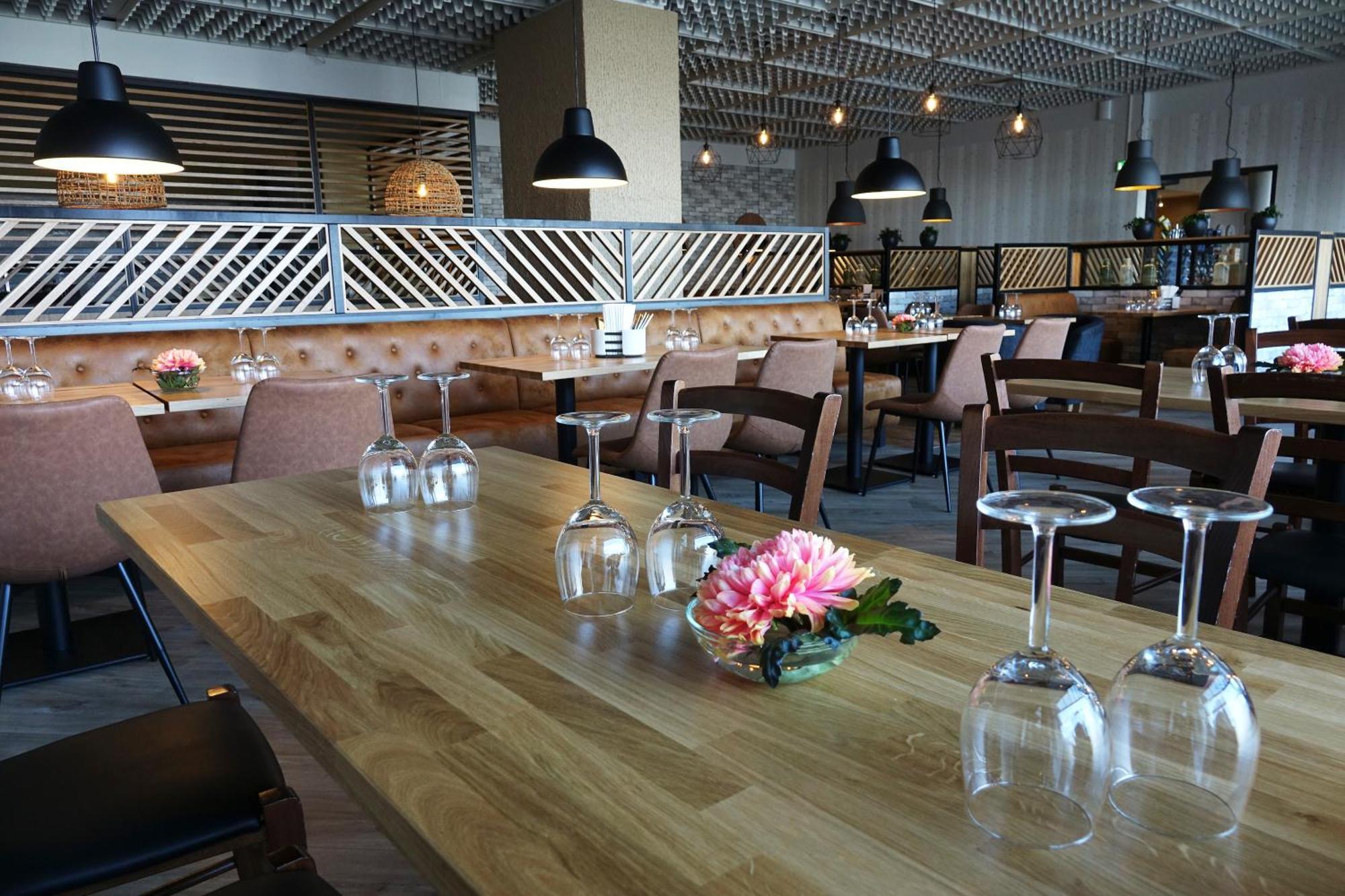 Park Hotel Торнио Екстериор снимка