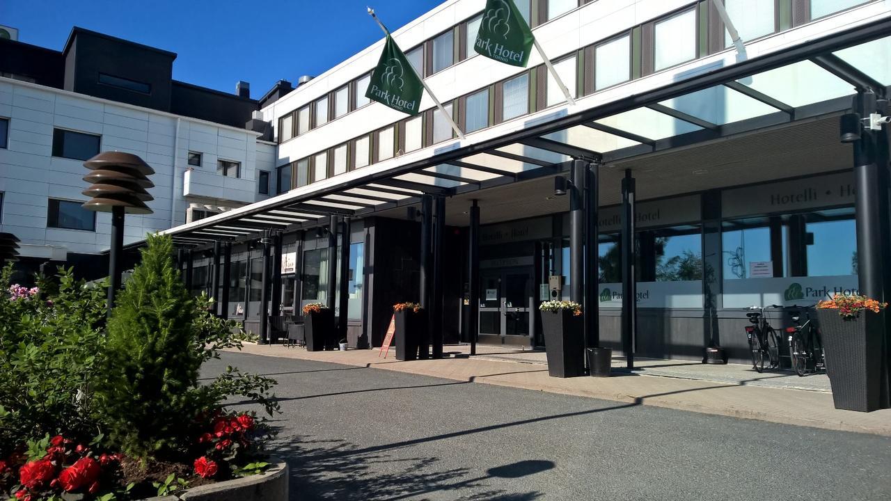 Park Hotel Торнио Екстериор снимка